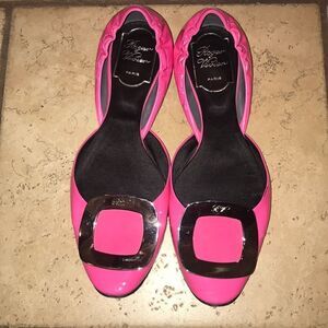 Roger Vivier Chips Ballerina Flats, Fuschia